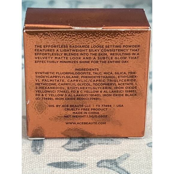 Loose Powder Bundle in shade Medium - Picture 7 of 8